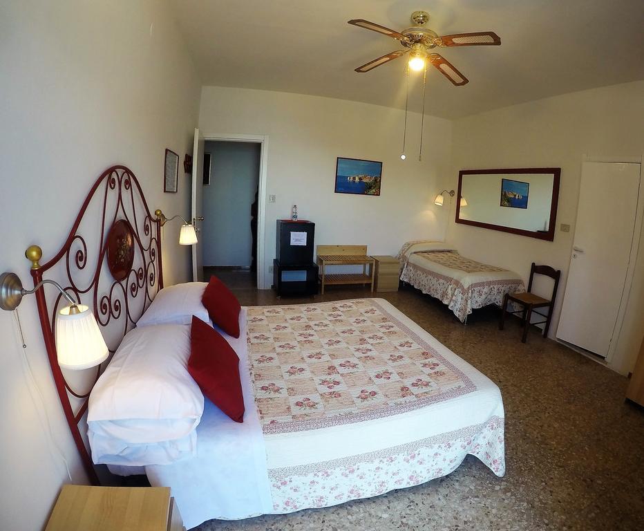 Sea View Di Amedeo Bed and breakfast *